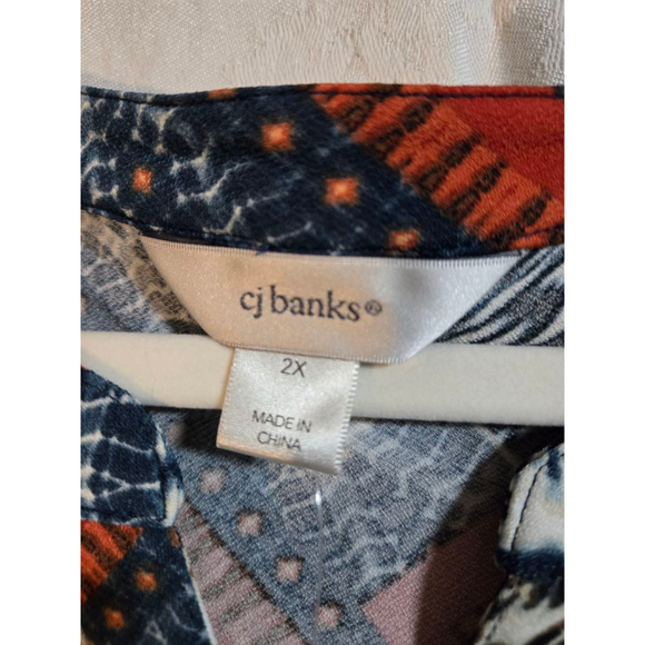 Women's CJ Banks Plus 2X Patchwork Tunic Top Navy Red - Picture 2 of 6